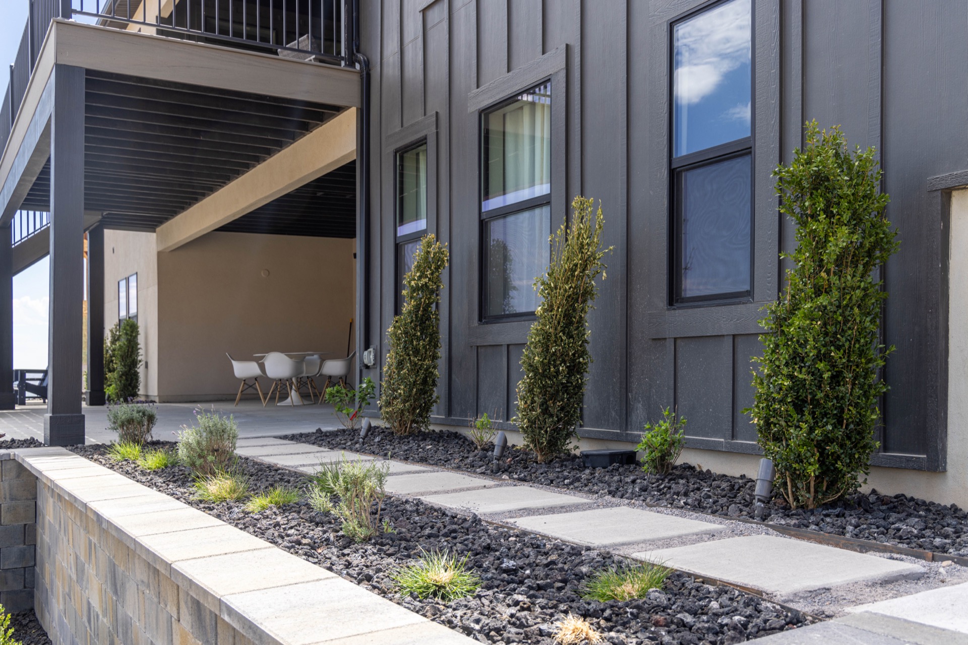 Frederico Outdoor Living landscape